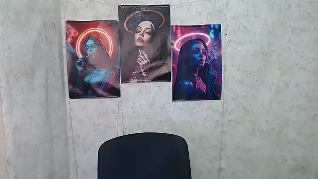 JuliaTopp  online show from November 14, 2025, 8:07 am