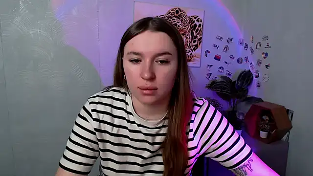 Snapshot of JuliaTopp_ chatting on February 20, 2026, 5:26 am JuliaTopp online show from February 20, 2026, 5:26 am