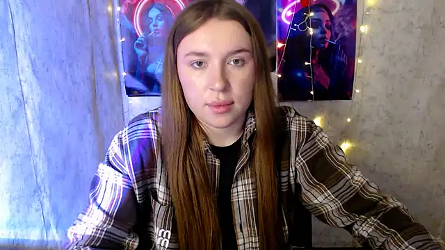 Snapshot of JuliaTopp_ chatting on February 16, 2026, 7:18 am JuliaTopp online show from February 16, 2026, 7:18 am