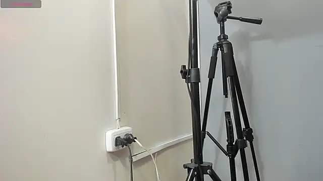 markbowie online show from October 16, 2025, 2:47 pm