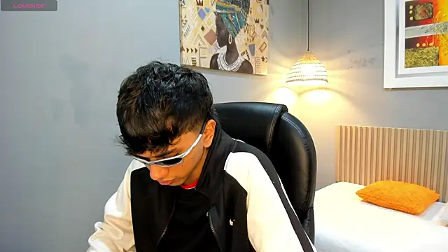 markbowie online show from March 20, 2026, 7:48 pm