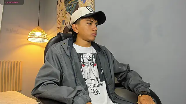 Snapshot of markbowie chatting on February 5, 2026, 1:07 pm markbowie online show from February 5, 2026, 1:07 pm