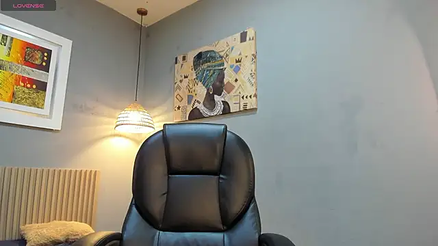 Snapshot of markbowie chatting on March 4, 2026, 12:02 pm markbowie online show from March 4, 2026, 12:02 pm