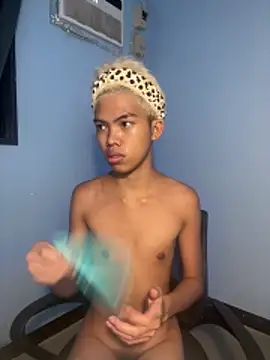 urcumjp online show from March 12, 2026, 5:39 pm