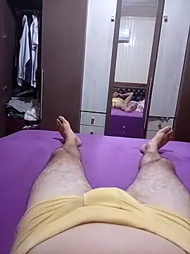 Gustavo198045 online show from April 1, 2026, 1:30 am