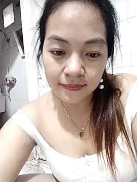 Snapshot of naop04 chatting on October 13, 2025, 11:49 pm naop04 online show from October 13, 2025, 11:49 pm