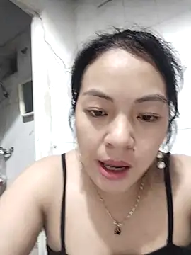 Snapshot of naop04 chatting on October 17, 2025, 11:56 am naop04 online show from October 17, 2025, 11:56 am