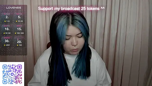 Snapshot of Alisa_Monroe chatting on September 30, 2025, 7:47 am Alisa Monroe online show from September 30, 2025, 7:47 am