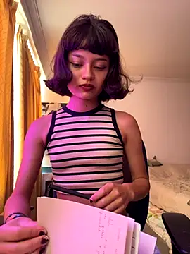 Snapshot of wildflower_sex chatting on November 19, 2025, 5:24 pm wildflower sex online show from November 19, 2025, 5:24 pm