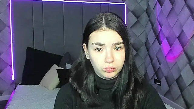 Snapshot of Marissa_Garcia chatting on October 17, 2025, 2:26 am Marissa Garcia online show from October 17, 2025, 2:26 am