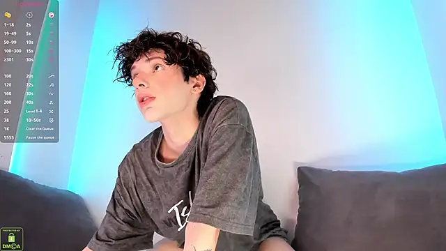 ColeStorm online show from October 13, 2025, 8:32 pm