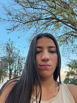 -juicy  online show from February 26, 2026, 10:43 pm