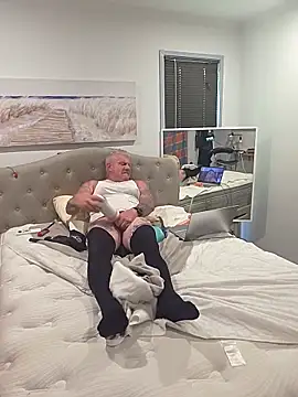 iamthepublickmasterbater online show from March 16, 2026, 2:41 am