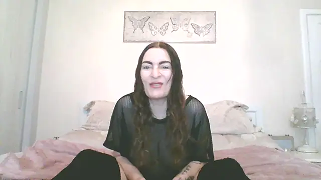 Snapshot of EllaKent chatting on January 18, 2026, 10:07 am EllaKent online show from January 18, 2026, 10:07 am