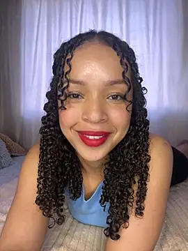 Yasmin777  online show from November 10, 2025, 9:20 pm