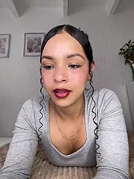 Snapshot of Yasmin777_ chatting on June 22, 2026, 6:16 pm Yasmin777 online show from June 22, 2026, 6:16 pm