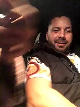 Snapshot of Domynyc92 chatting on December 21, 2025, 4:52 pm Domynyc92 online show from December 21, 2025, 4:52 pm