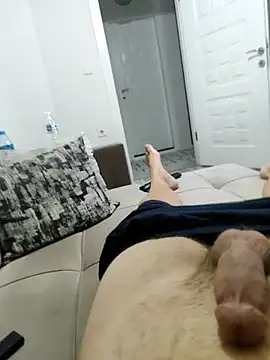 Snapshot of alenyilmaz chatting on September 27, 2025, 10:05 pm alenyilmaz online show from September 27, 2025, 10:05 pm