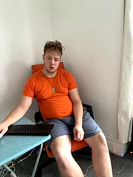 yourmaster2025 online show from September 10, 2025, 2:16 pm