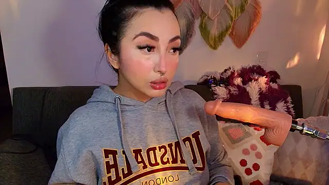 Claiborne Morris online show from March 6, 2026, 1:33 am