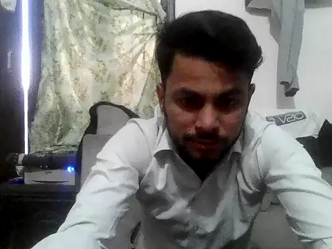 Snapshot of urdreamman chatting on April 7, 2026, 1:18 am urdreamman online show from April 7, 2026, 1:18 am