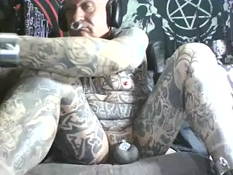 Snapshot of object857 chatting on October 18, 2025, 5:48 pm object857 online show from October 18, 2025, 5:48 pm