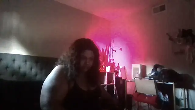 Snapshot of 1n0nlythroat chatting on May 29, 2026, 11:55 pm 1n0nlythroat online show from May 29, 2026, 11:55 pm