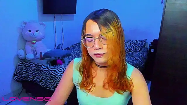 lillykittyy online show from December 18, 2025, 10:02 pm