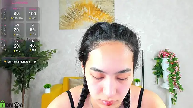 FlirtyAura online show from February 4, 2026, 11:55 pm