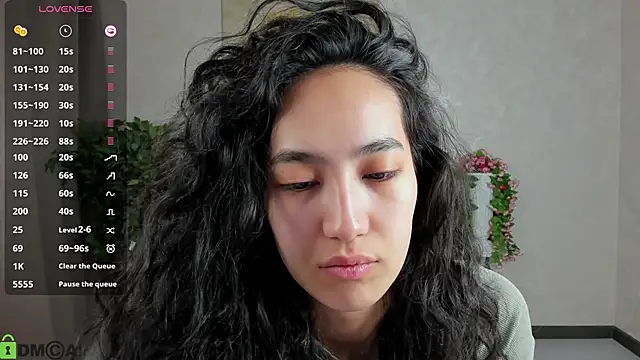 FlirtyAura online show from March 4, 2026, 3:47 am