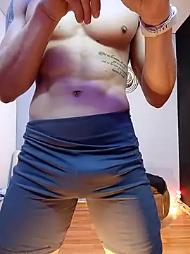 jhonny thes28 online show from November 15, 2025, 6:34 pm