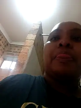Snapshot of SativaHot96 chatting on July 9, 2026, 1:10 pm SativaHot96 online show from July 9, 2026, 1:10 pm