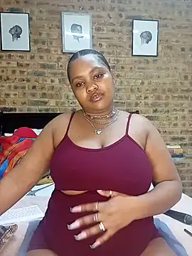 Snapshot of SativaHot96 chatting on July 8, 2026, 12:13 am SativaHot96 online show from July 8, 2026, 12:13 am
