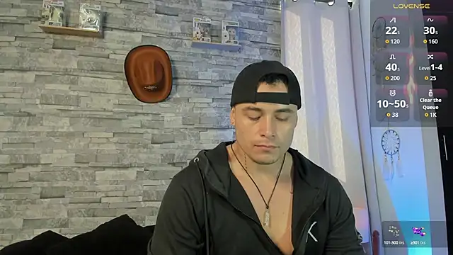 Snapshot of connorsmiith chatting on October 24, 2025, 1:21 pm connorsmiith online show from October 24, 2025, 1:21 pm