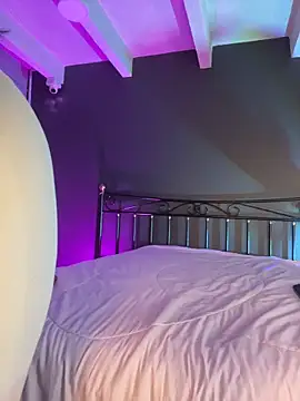 BellaFernandez   online show from March 29, 2026, 11:56 am