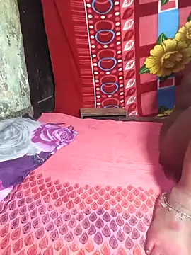 Snapshot of raju-ki-rani chatting on October 20, 2025, 5:46 pm raju-ki-rani online show from October 20, 2025, 5:46 pm