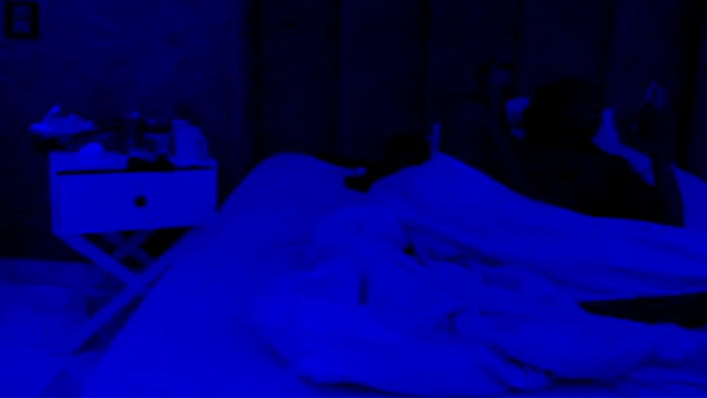 Snapshot of Ivysol chatting on October 3, 2025, 5:53 am Ivysol online show from October 3, 2025, 5:53 am