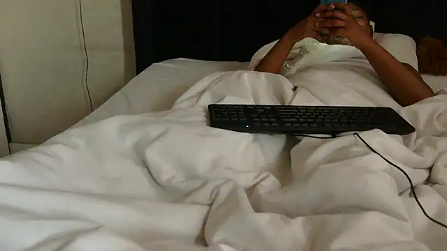 Snapshot of Ivysol chatting on November 19, 2025, 9:09 am Ivysol online show from November 19, 2025, 9:09 am