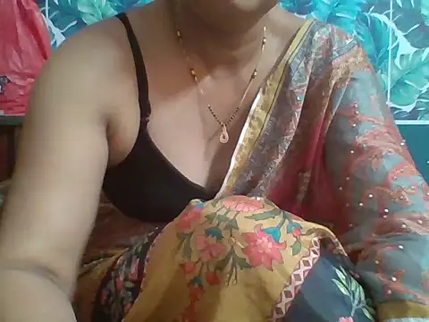 Marathi q4een01 online show from April 19, 2026, 6:14 am