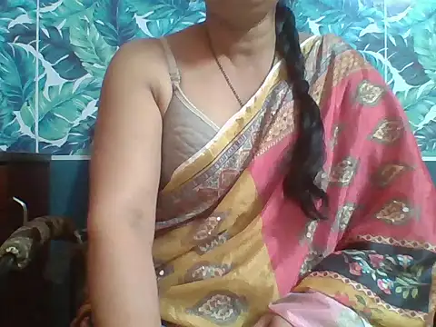 Marathi q4een01 online show from February 11, 2026, 6:13 am