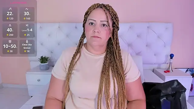 Snapshot of katte_landerr chatting on October 22, 2025, 1:10 pm katte landerr online show from October 22, 2025, 1:10 pm