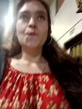 miss berlyn online show from November 28, 2025, 2:34 am