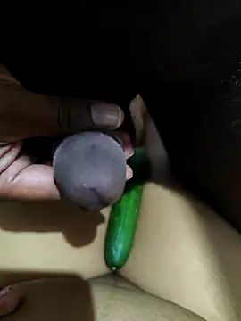 Snapshot of farsushamcplpkd chatting on September 10, 2025, 6:18 pm farsushamcplpkd online show from September 10, 2025, 6:18 pm