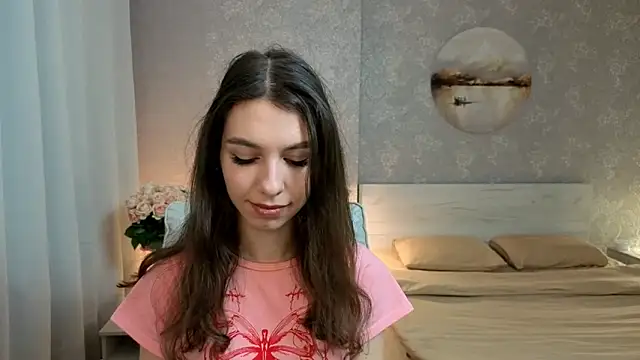 KellyShines online show from September 29, 2025, 11:10 pm