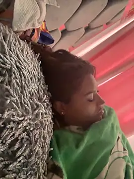 AmberMoss1 online show from September 15, 2025, 6:30 pm