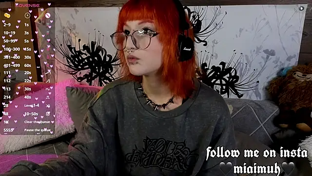 Snapshot of mia__yui chatting on October 2, 2025, 10:57 pm mia  yui online show from October 2, 2025, 10:57 pm