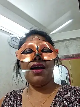 Snapshot of SIMIHOT chatting on October 30, 2025, 3:42 pm SIMIHOT online show from October 30, 2025, 3:42 pm