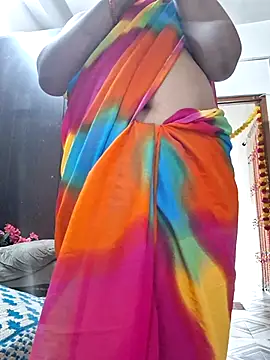 Snapshot of SIMIHOT chatting on October 27, 2025, 8:59 am SIMIHOT online show from October 27, 2025, 8:59 am