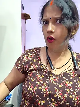 Sonalihot  online show from April 19, 2026, 10:05 am
