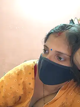 Sonalihot  online show from October 28, 2025, 2:34 am